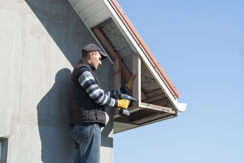 difference between soffits and fascia