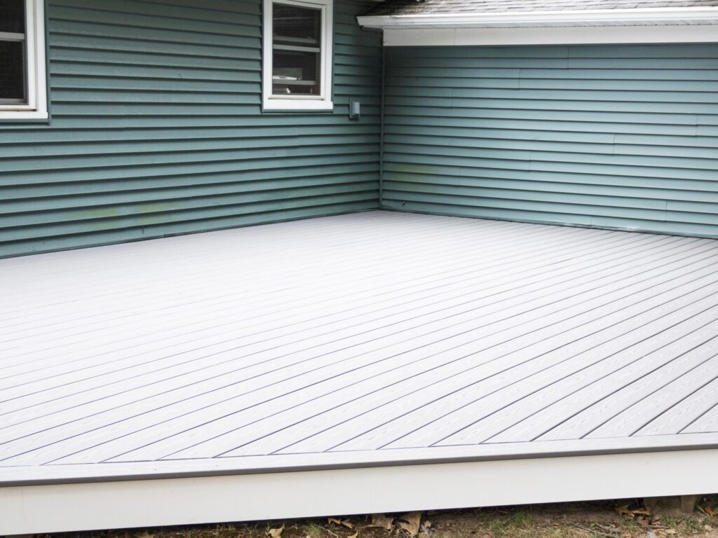 Stains on your vinyl siding in Ogden, Utah