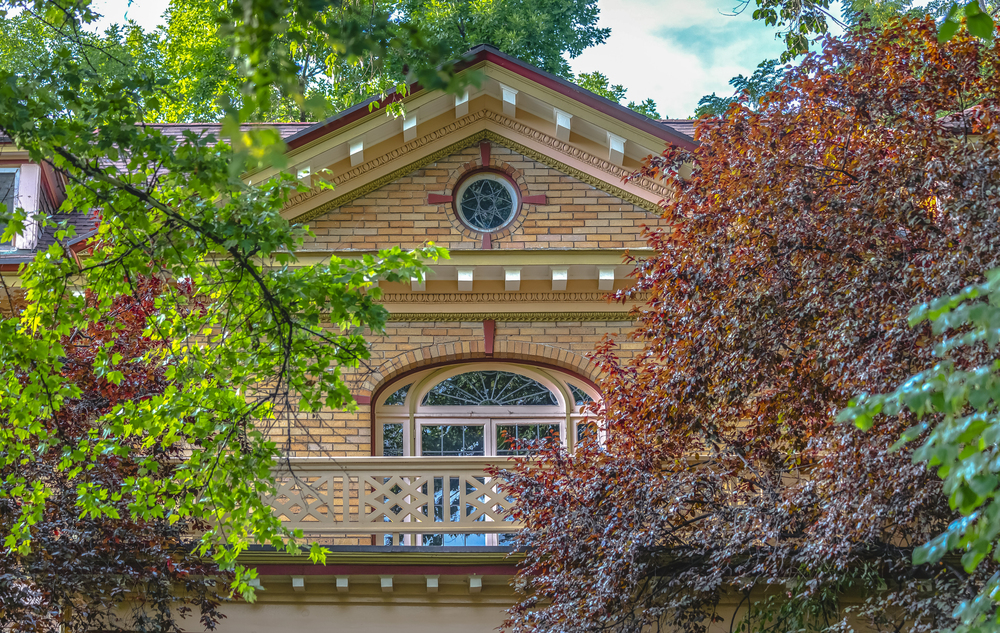 5 Essential Steps for Siding Replacement on Your Historic Home historic home siding unlimited